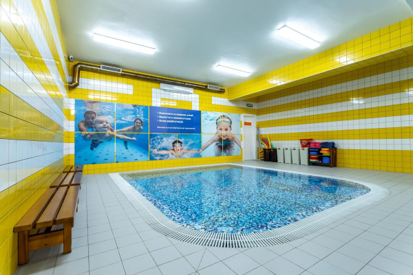 Продажа здания фитнес-центра Sport Life в г. Каменец-Подольский